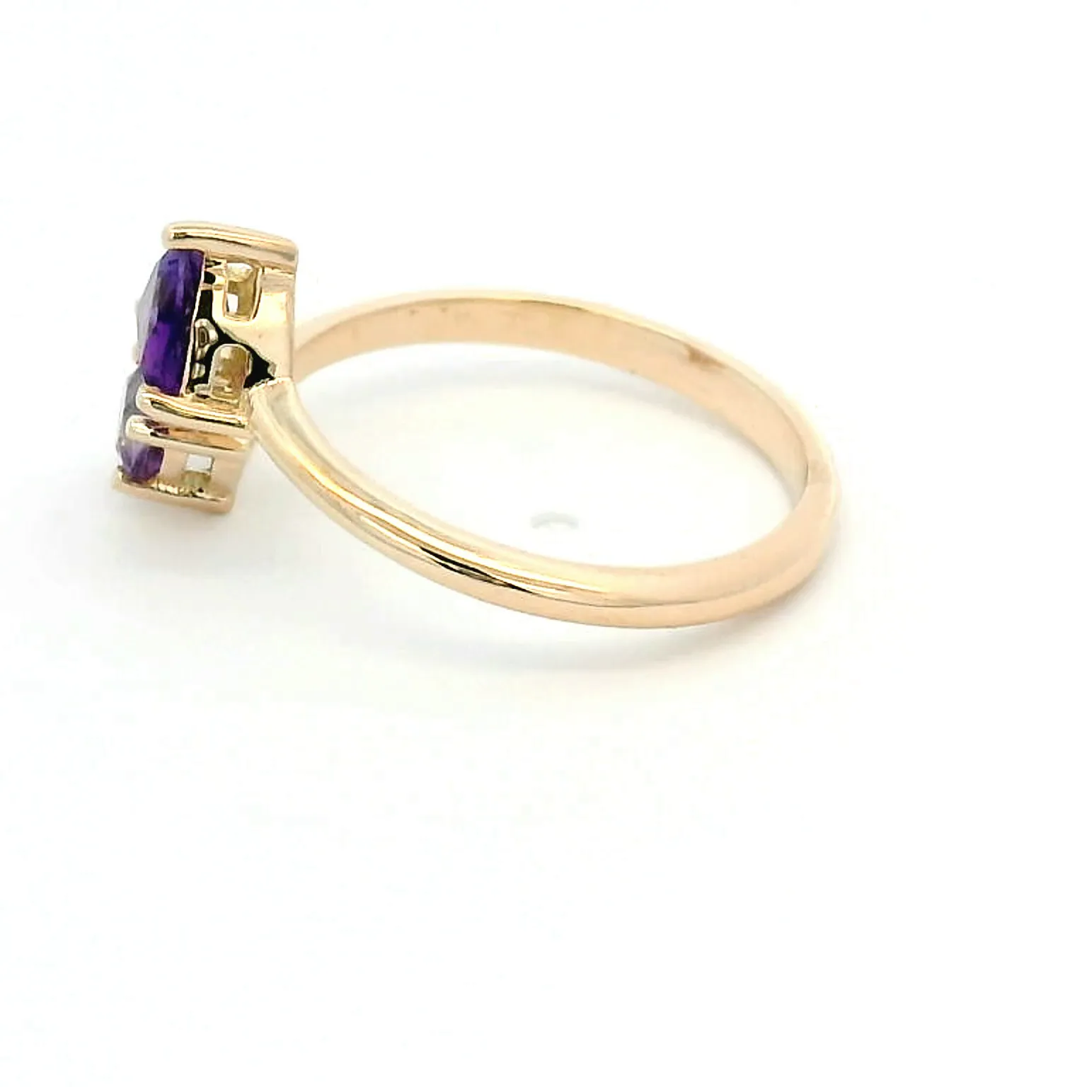 Elegant Rose Gold Ring with Amethyst Stones