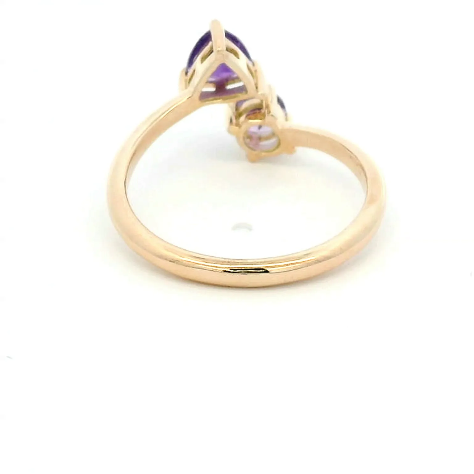 Elegant Rose Gold Ring with Amethyst Stones