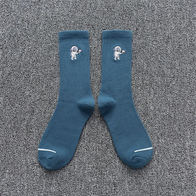 Embroidered cotton socks astronaut all-match socks sports socks