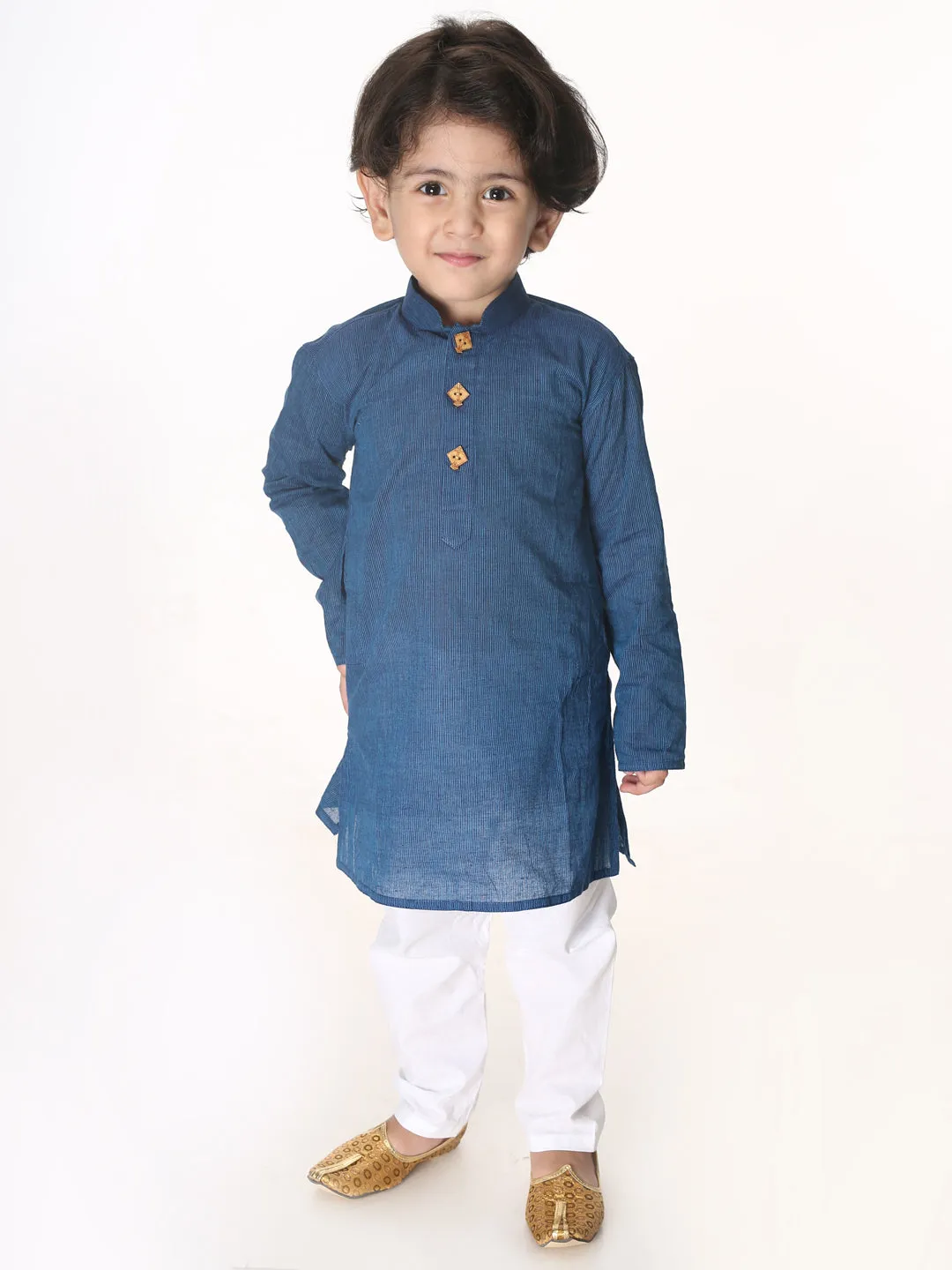 Jashvi Boys Blue and White Pure Cotton Kurta Pyjama Set