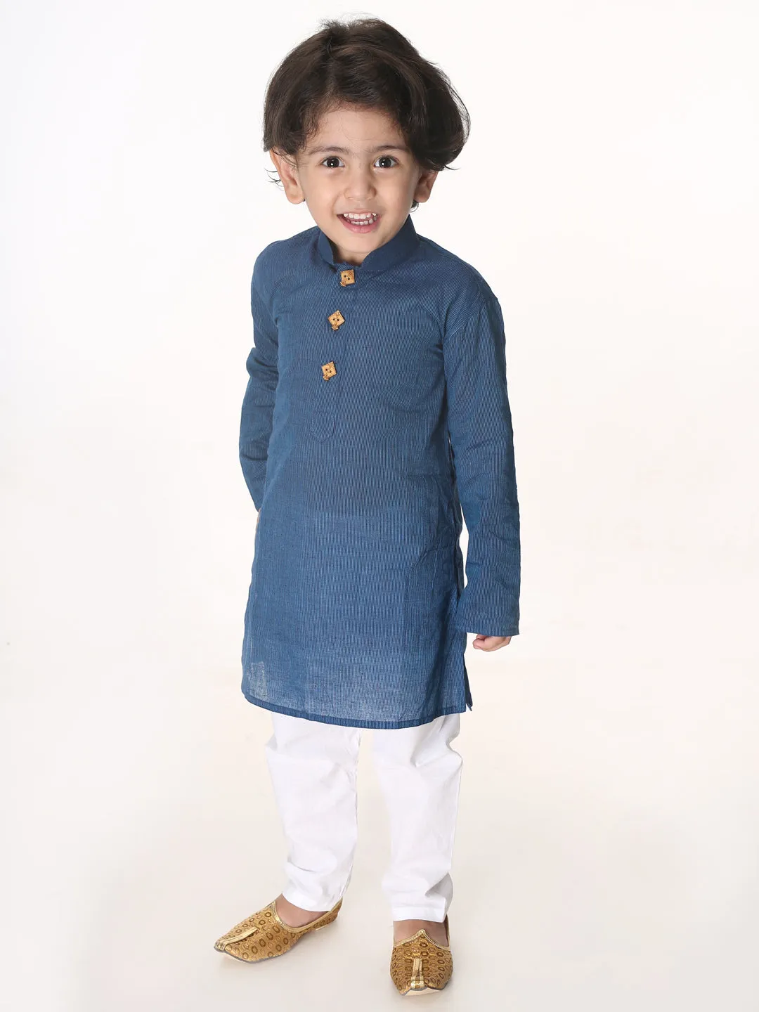 Jashvi Boys Blue and White Pure Cotton Kurta Pyjama Set