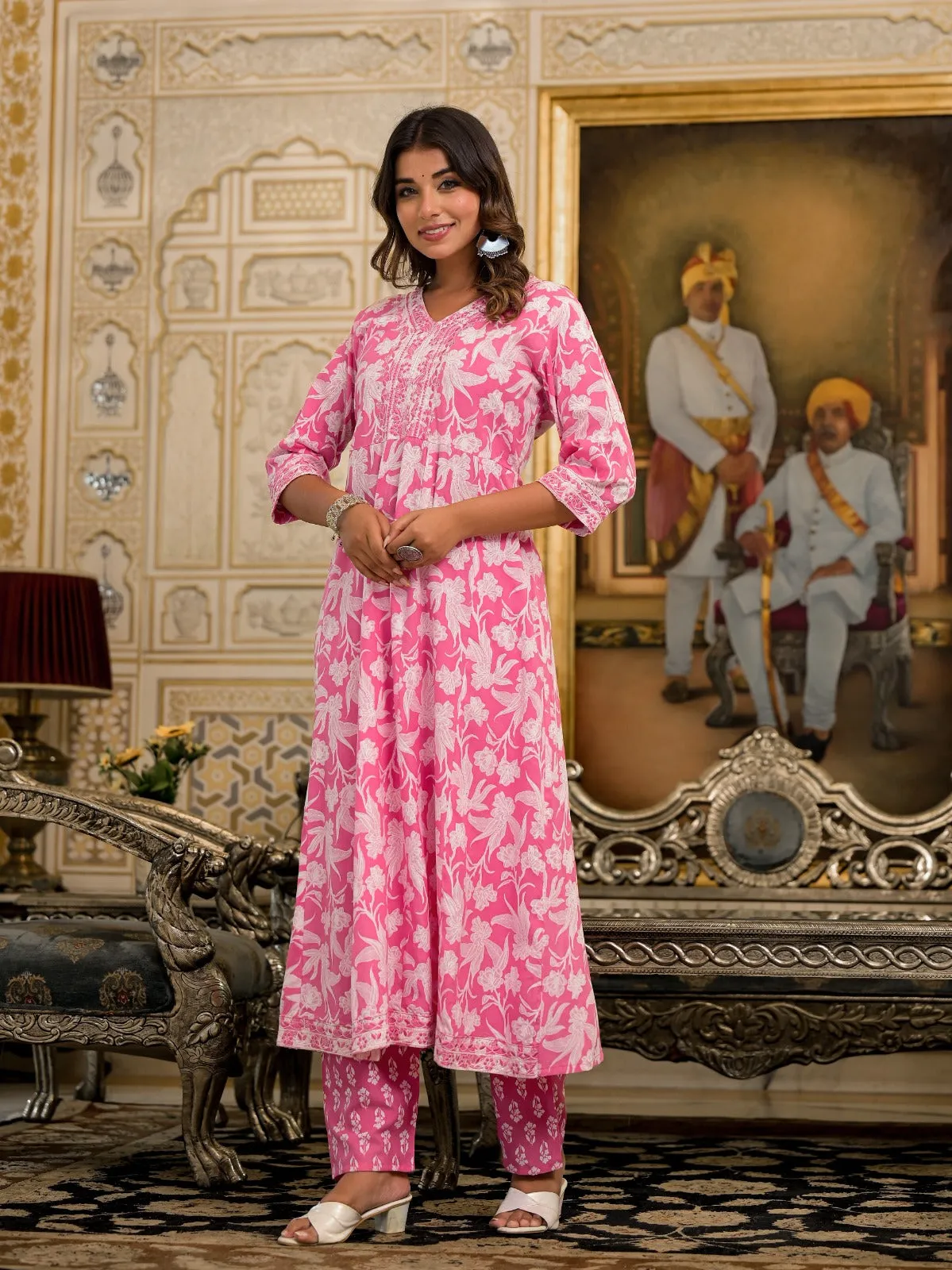 Jashvi Pink Floral Printed Rayon Kurta Set With Thread & Mirror Work