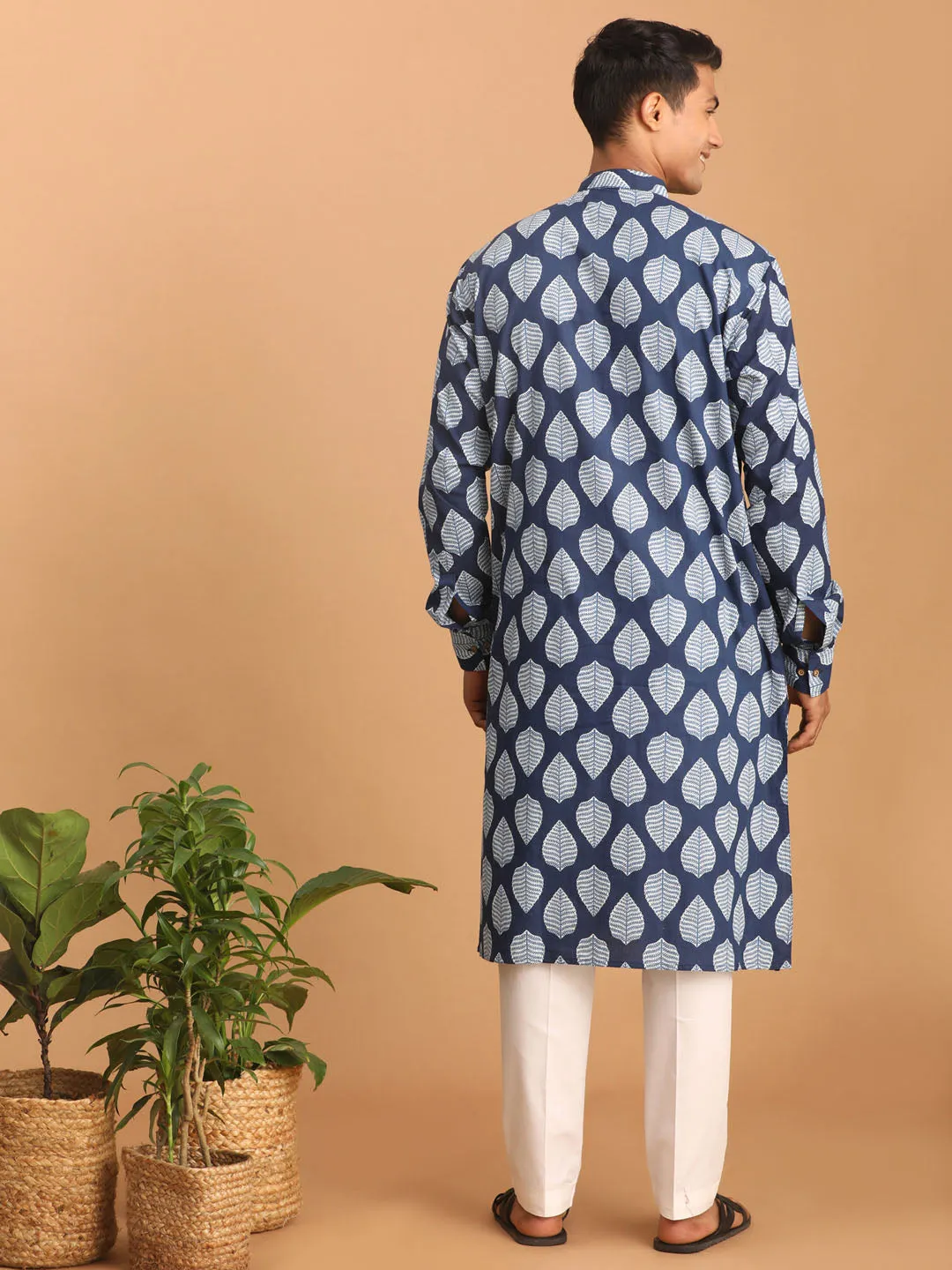 Men's Indigo Blue Cotton Kurta Pyjama Set - Vastramay