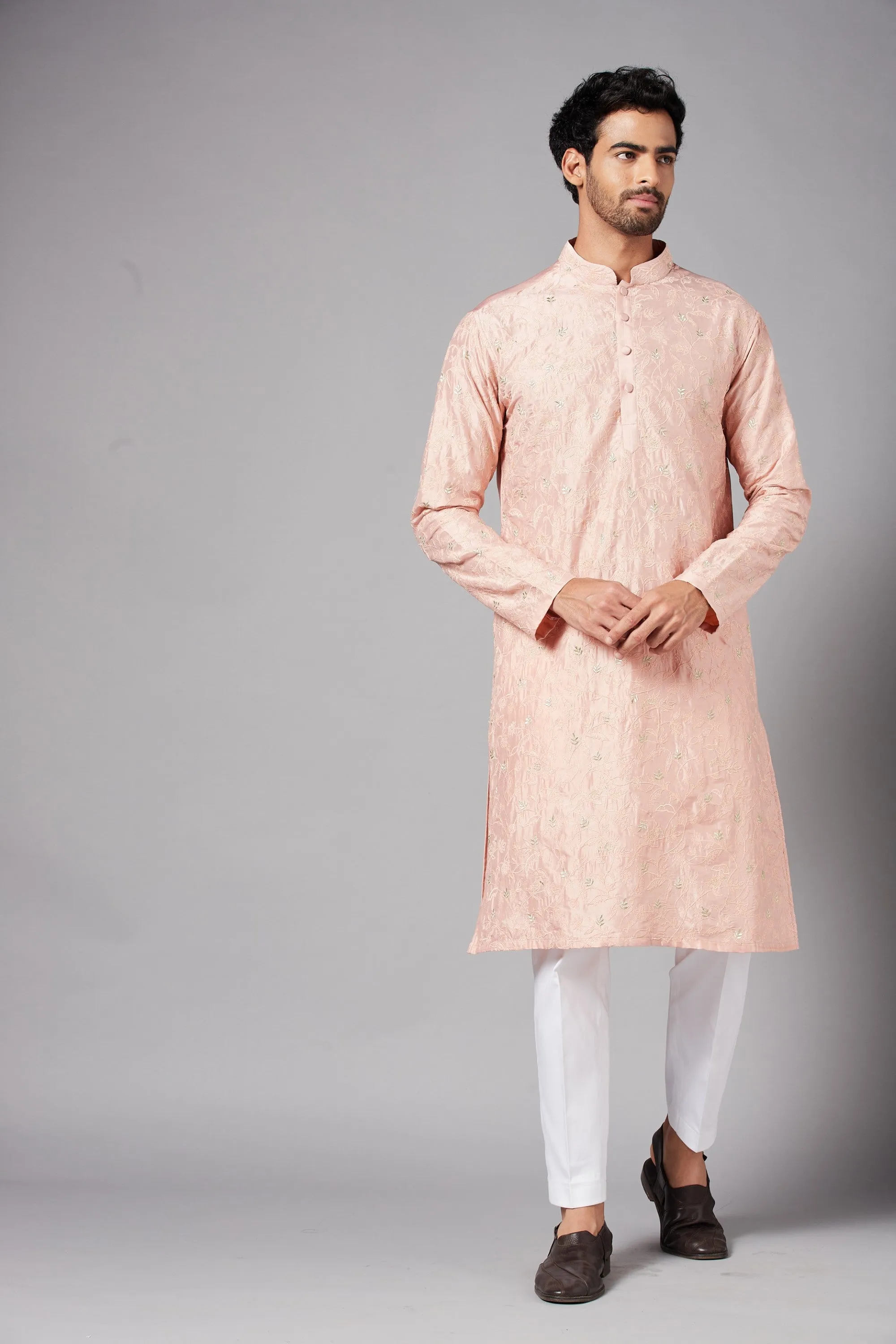 Men's Tiyaan Embroidered Peach Kurta With Crop Pants - Hilo Design