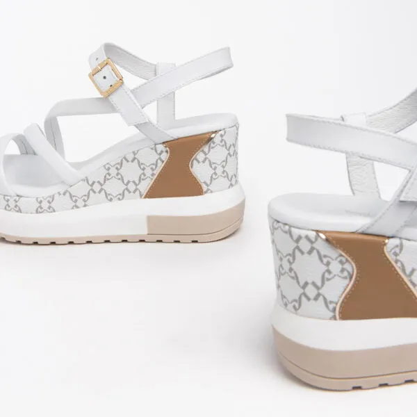 NeroGiardini Leather Wedge in White