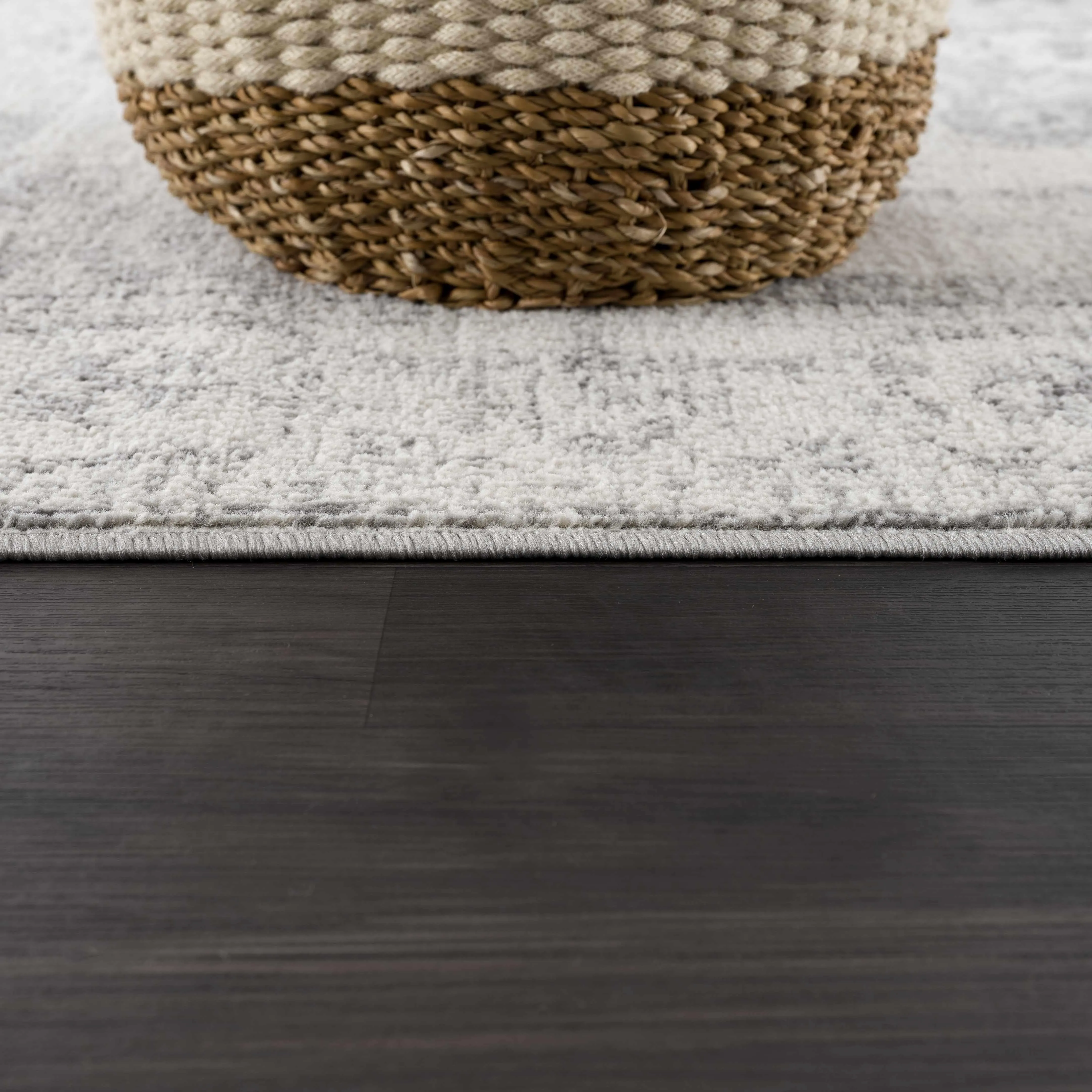 Tigried Ivory & Gray 2315 Area Rug