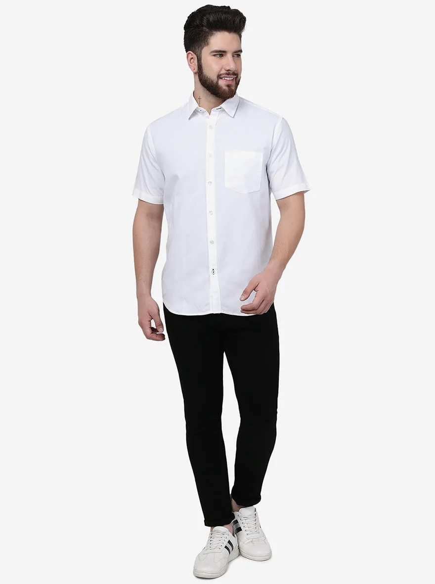 White Solid Smart Fit Semi Casual Shirt | Greenfibre